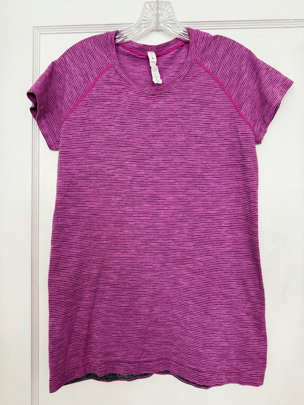 Lululemon swiftly tech short sleeve shirt dark pink gray stripe women’s 12